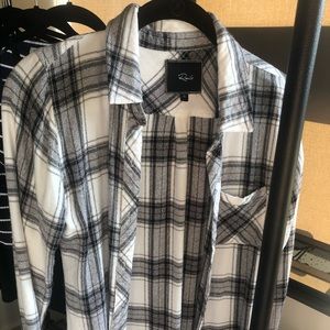 Rails Plaid Black and White Top